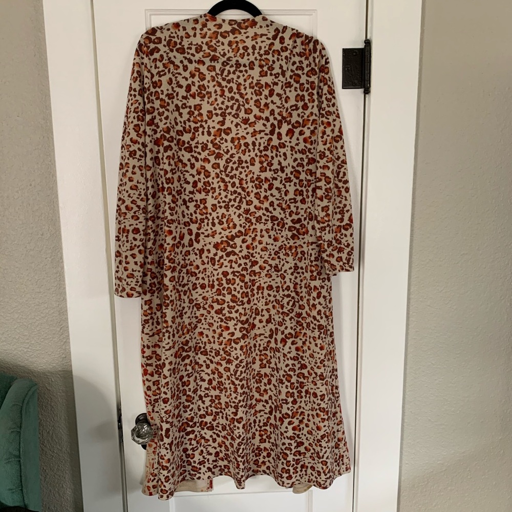 Leopard Cardigan - Picture 2 of 2